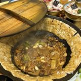 朋友给我推荐了一家地锅鸡，坐了十几站地铁去浦口吃！