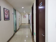 -瑞尔齿科(东方广场诊所)