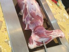 烤羊腿-关二碳烤羊腿(龙翔路店)