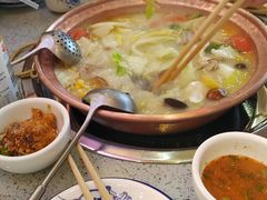 -阿婆情腊排骨火锅(金虹路店)