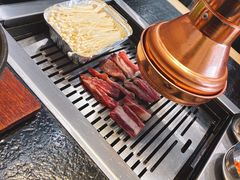 -臻牛烤肉