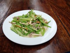 三丝本芹-古韵餐厅(湖畔大学店)