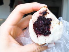 紫米碱水球-沁屋面包店(人民东路店)