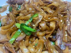 干炒牛河-頂好酒家·经典粤菜(海信广场店)