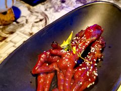 吮指鸡爪-桂满陇天书(南京德基旗舰店)