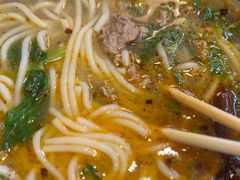 -云阿蛮云南生烫牛肉米线(奉贤路店)