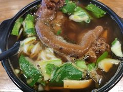 猪蹄干拌粉-小义乌砂锅拉面(海事共享区店)