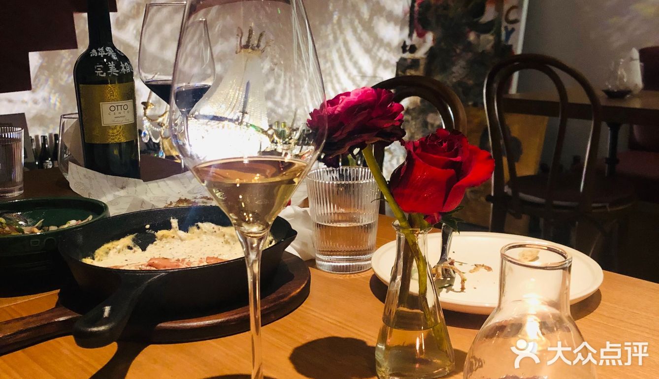 上面都标好价格了，非常棒