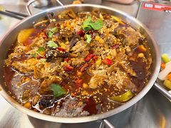 -蓉三少冒烤鸭·四川小吃集(北京首店)