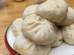 蟹肉包-杨伯英传统杂酱面