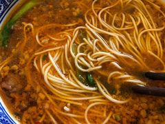 辣肉面-沪西老弄堂面馆(定西路店)