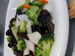 -添福来墨鱼饺子 · 海鲜东北菜(大连星海·黄浦路店)