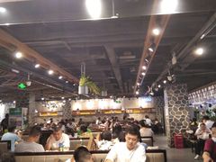-汉金城海鲜烤肉自助百汇(威海威高广场店)
