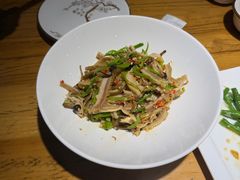 -小三峡食府(西五路店)
