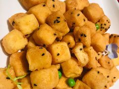 -童年小筑餐厅(申花路店)