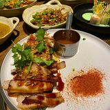听说是广州火到排不上队的泰料开过来东莞