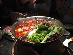 -湊湊火锅·茶憩(新中关购物中心店)