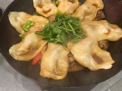 地锅鸡-八张桌子(老店)