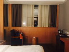 -天港漫非酒店(宁波火车站联丰地铁站店)