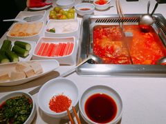 -海底捞火锅鲜切牛肉主题店(长寿路店)