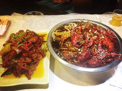 巴厘龙虾(万松园一店)-巴厘龙虾·榜首油焖大虾(旗舰店·万松园)
