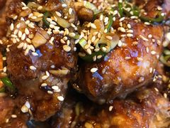 -BHC炸鸡(明洞总店)