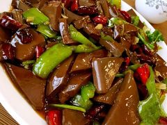 -阿洪锅贴王(小吃城店)