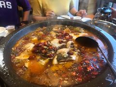 -临江餐馆二楼美食部落