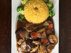 蚝油牛肉盖饭-鑫焱食府