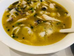 酸菜鱼-渝信川菜(南滨店)