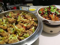 -老码头黑皮肘子锅包肉(赣水路店)