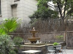 -潮一不贰·法式甜品·生日蛋糕·西式简餐(外滩店)