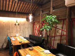 -陌上花开餐厅(云山路店)