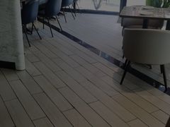 -必胜客(武汉欢乐谷店)