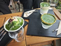 -luutosa  cafe & tea 鹿兔山