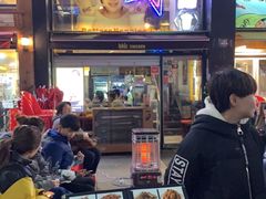 -BHC炸鸡(明洞总店)