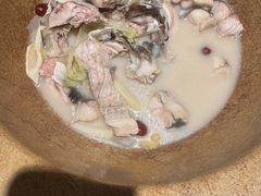 -滇大池云南菜·蒸汽石锅鱼(姚家园万象汇店)