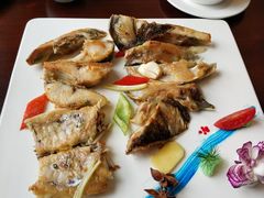 煎焗鱼头-赤湾大饭堂(山海逸居店)