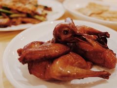 驰名石岐乳鸽-石岐佬中山菜馆(张溪店)