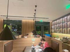 -五谷丰登农家院·地道胶东菜·海鲜烧烤(威海店)