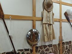-锅老头海鲜铁锅炖