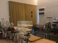 -禾康家蛋糕店