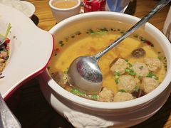 -爱碗亭·鲜炒湖南菜(壹城中心店)