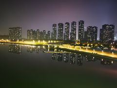 -南京眼步行桥