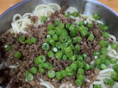 素椒杂酱面-左撇子私房面
