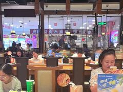 -呷哺呷哺(万达新世界店)
