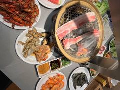 -山焱·炭火自助烤肉(周浦万达店)