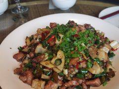 -渝信川菜 · 川味家常菜(长安店)