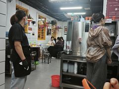 -芈重山老火锅(广州首店)