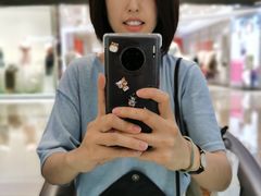 -LAQUEEN 时尚健康假发(万象城总店)